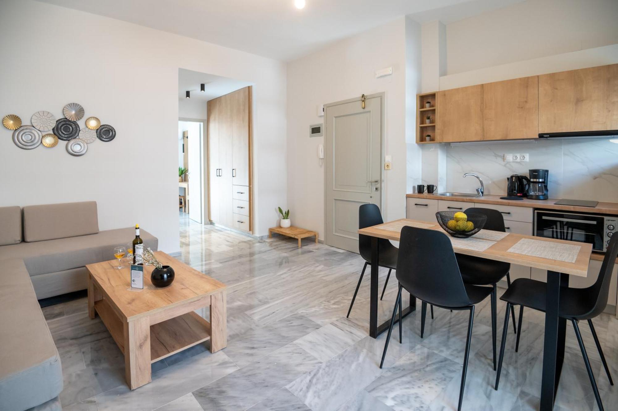 Mardinik Hotel Apartments 레팀노 외부 사진