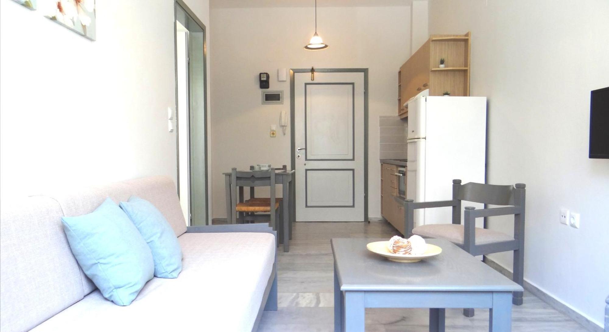 Mardinik Hotel Apartments 레팀노 객실 사진