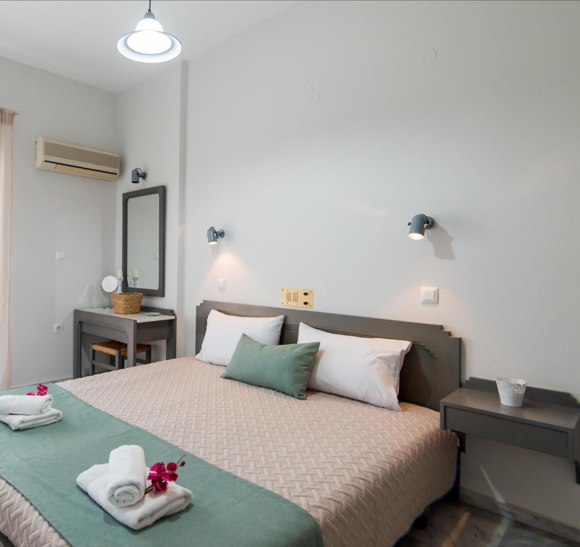 Mardinik Hotel Apartments 레팀노 객실 사진