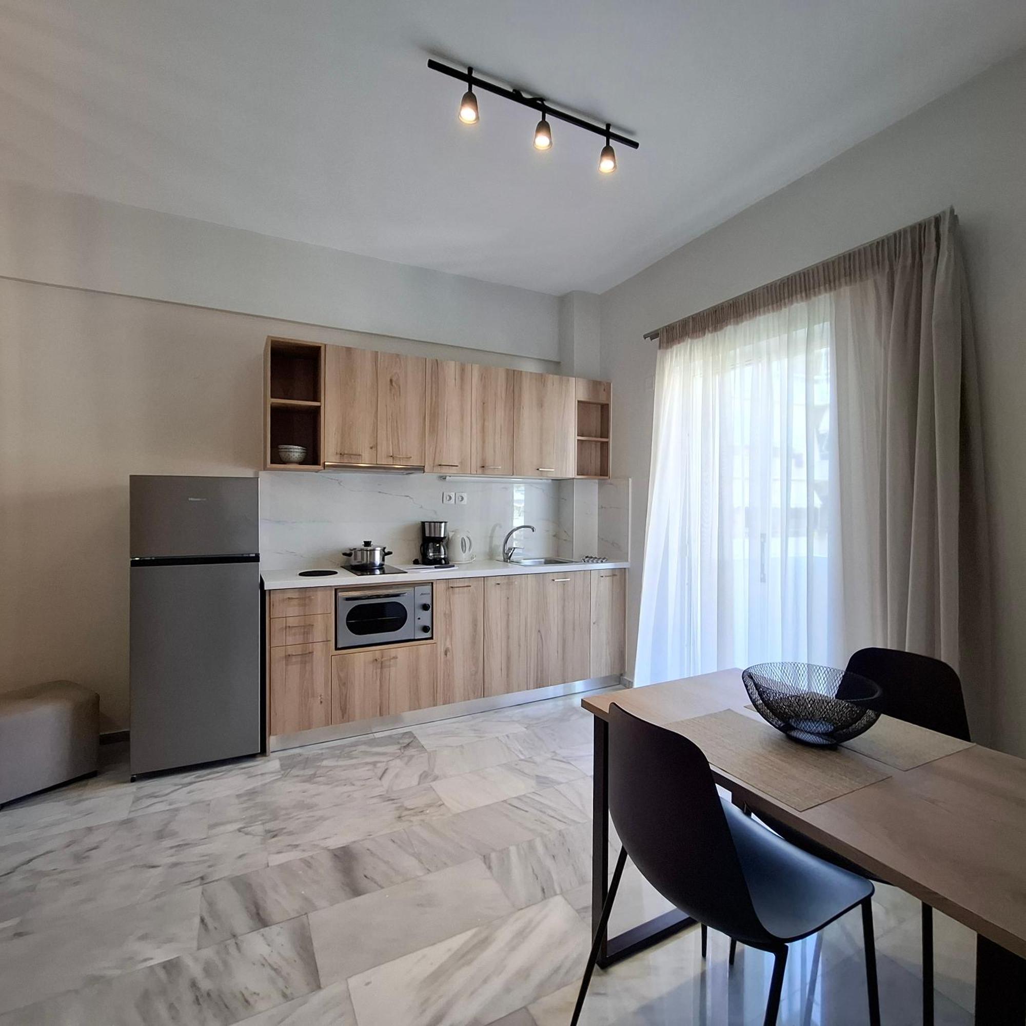 Mardinik Hotel Apartments 레팀노 객실 사진